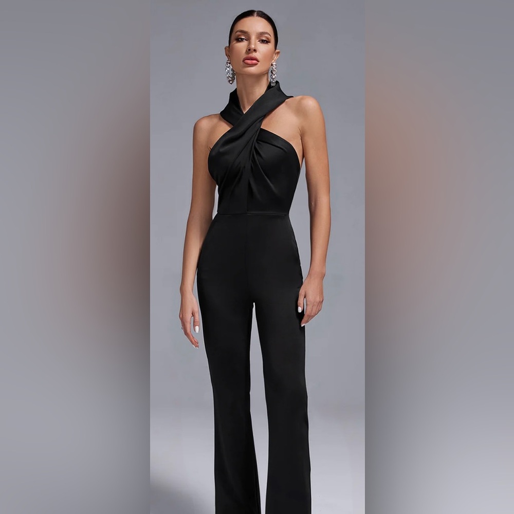 Crossed Collar High-Waist Backless Hooded Jumpsuit.